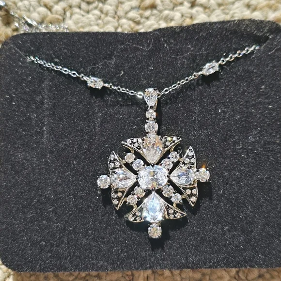 Elegant Silver Pendant Necklace The Real Collectibles By Adrienne - Picture 6 of 10